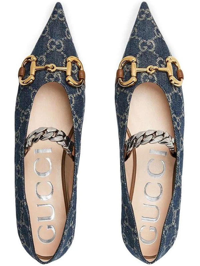 20250101214004/20231130164154_70cd1f11aa018d58ffc6cd26b90d8d84_mivr.jpg Array