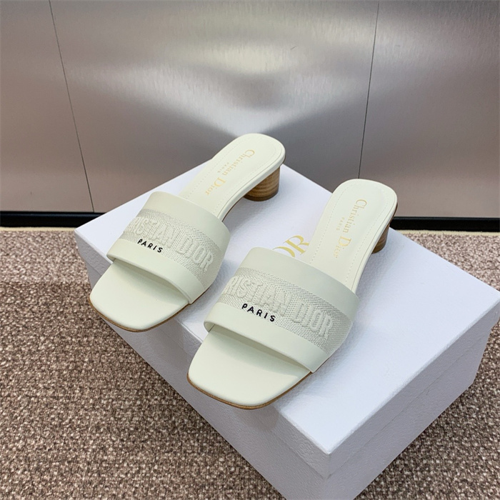 Dior 디올 여성용 슬리퍼 D67733