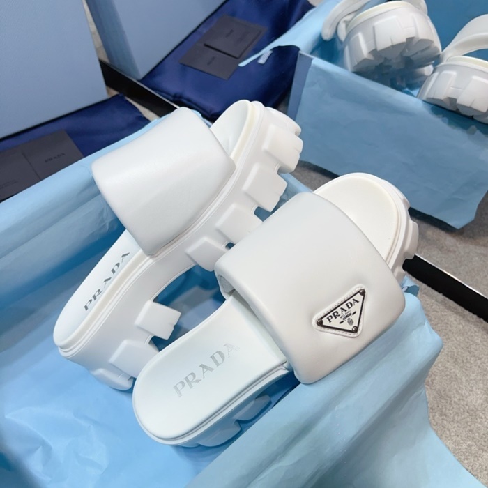 20250101214004/20240823151409_b656a9cf025f270976a2158003691ce9_wggv.jpg Array