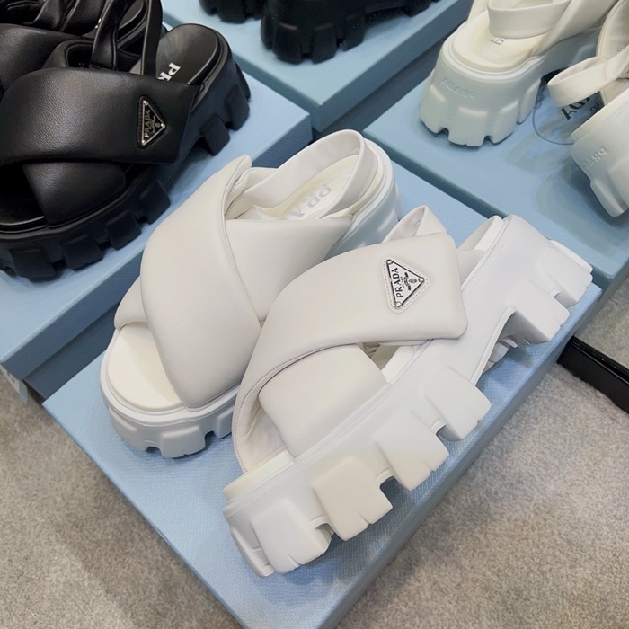 20250101214004/20240823151544_b656a9cf025f270976a2158003691ce9_ylcw.jpg Array