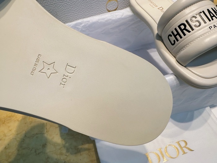 20250101214004/20240823222439_b656a9cf025f270976a2158003691ce9_kizj.jpg Array