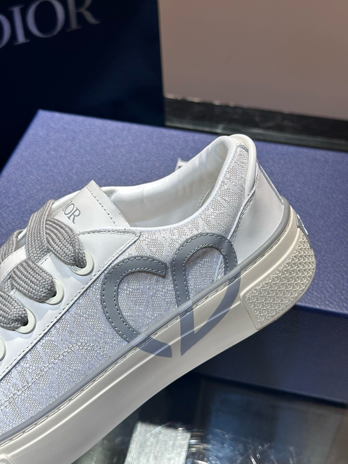 20250101214004/20241029151454_cde7582ef1faf2c8cf02bbbd4c1620c7_pk18.jpg Array