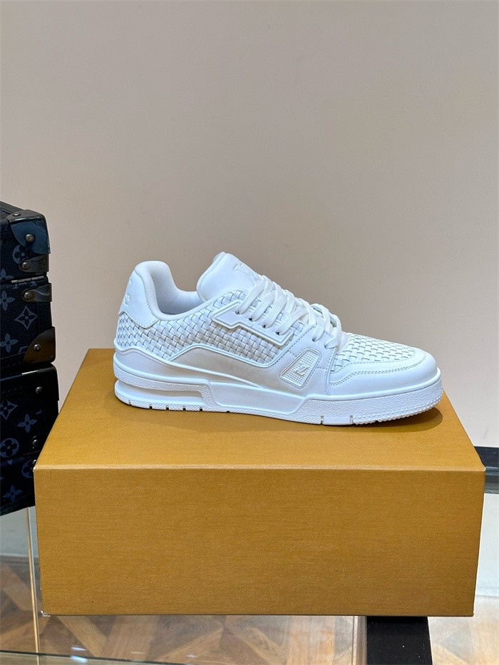 20250101214004/20241107155204_31b28511909b060aa3e839c3ee8b7d62_dy09.jpg Array