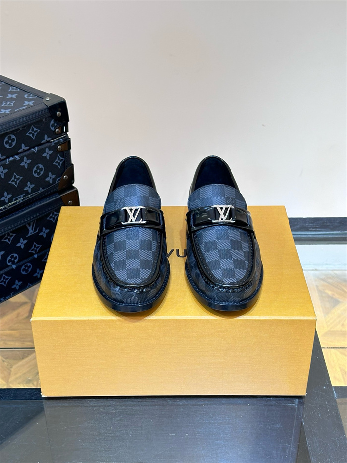 20250101214004/20241107155513_31b28511909b060aa3e839c3ee8b7d62_t242.jpg Array