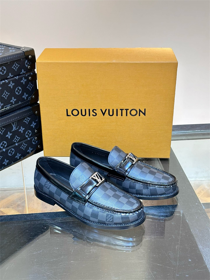 20250101214004/20241107155515_31b28511909b060aa3e839c3ee8b7d62_sm6g.jpg Array