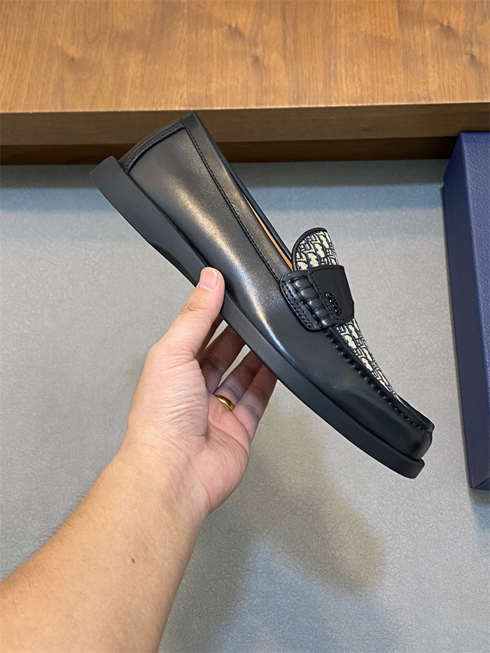 20250101214004/20241107162511_31b28511909b060aa3e839c3ee8b7d62_ujap.jpg Array