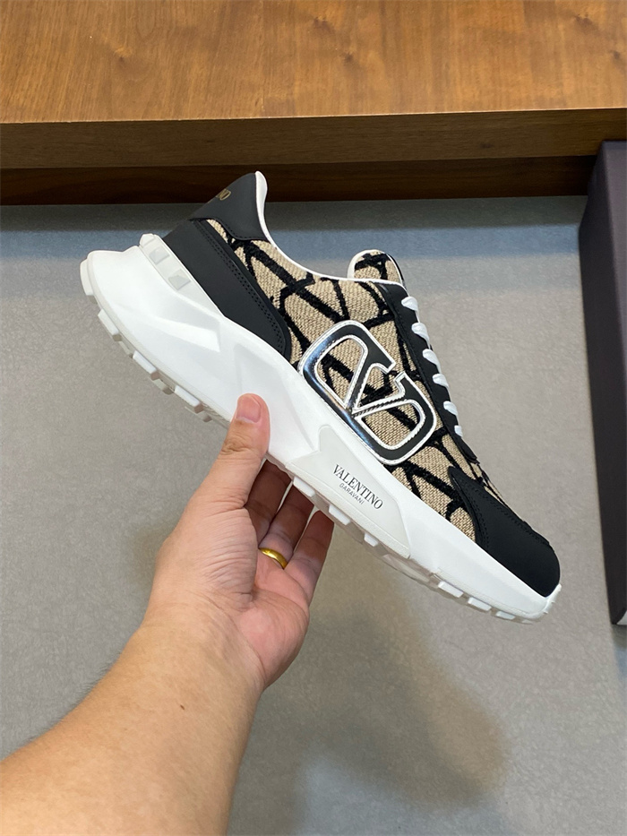 20250101214004/20241107163045_2f3dc3536cb1b0fdb33d7a3ef466788c_j1pp.jpg Array