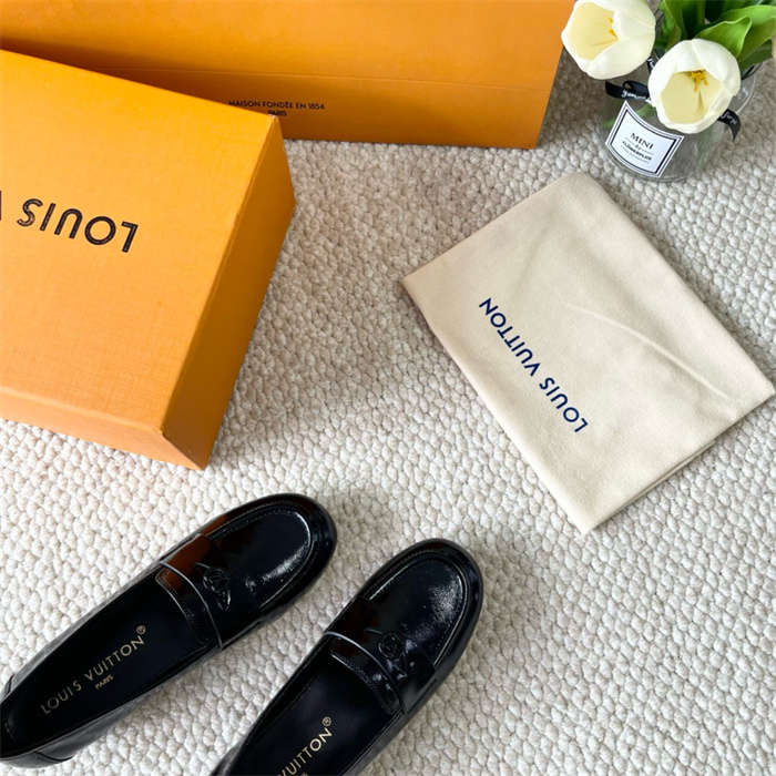 20250101214004/20241107163607_2f3dc3536cb1b0fdb33d7a3ef466788c_uc4c.jpg Array