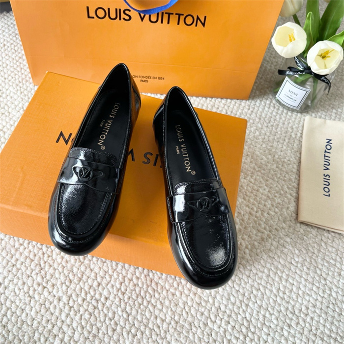 20250101214004/20241107163609_2f3dc3536cb1b0fdb33d7a3ef466788c_zrsm.jpg Array