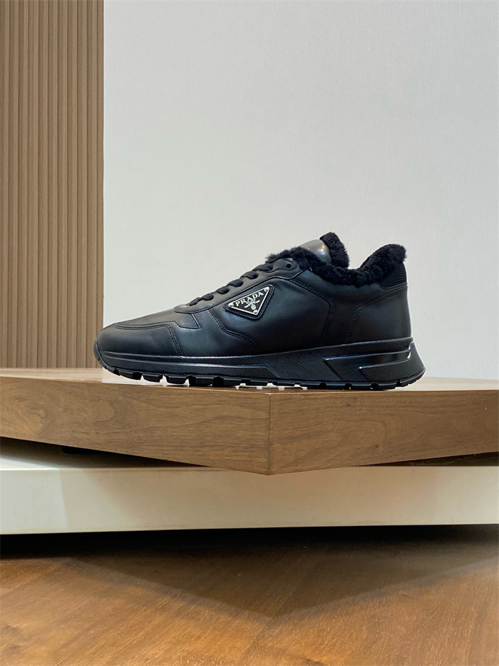 PRADA 프라다 남성용 스니커즈 P87770-1 2024/신상