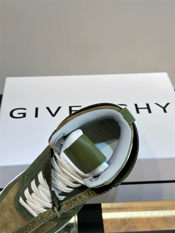 20250101214004/20241107164608_31b28511909b060aa3e839c3ee8b7d62_03pl.jpg Array