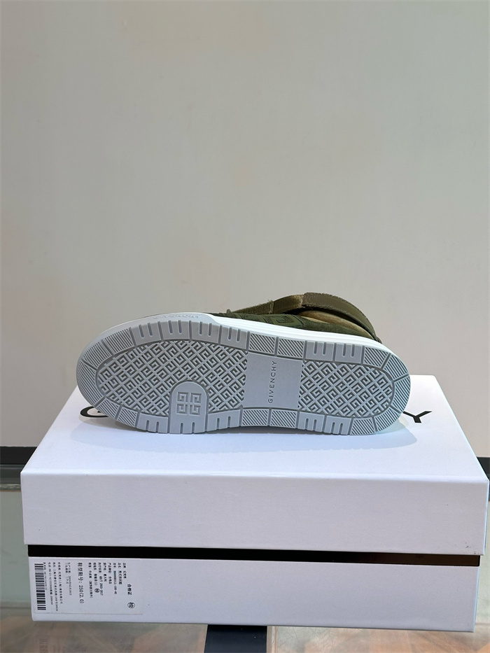 20250101214004/20241107164608_31b28511909b060aa3e839c3ee8b7d62_h2ao.jpg Array