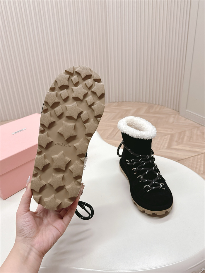 20250101214004/20241107170416_2f3dc3536cb1b0fdb33d7a3ef466788c_rds0.jpg Array