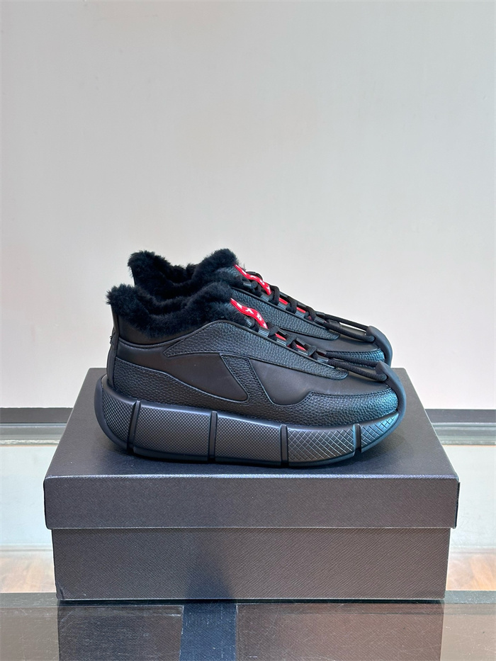 PRADA 프라다 남성용 스니커즈 P78770-2 2024/신상