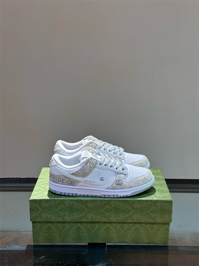 GUCCI 구찌 남성용 스니커즈 G80870-2 2024/신상