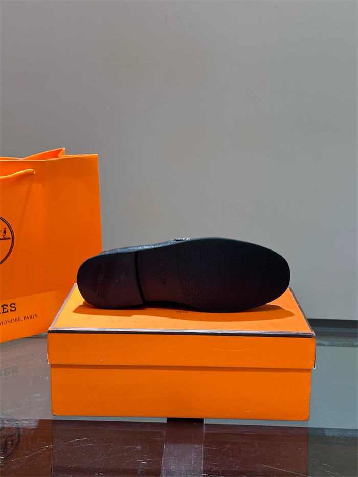 20250101214004/20241107183101_2f3dc3536cb1b0fdb33d7a3ef466788c_v3c0.jpg Array