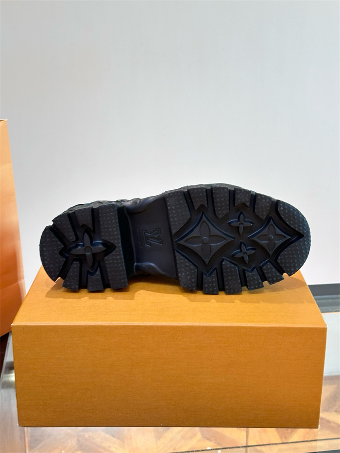 20250101214004/20241107183320_31b28511909b060aa3e839c3ee8b7d62_hzhv.jpg Array