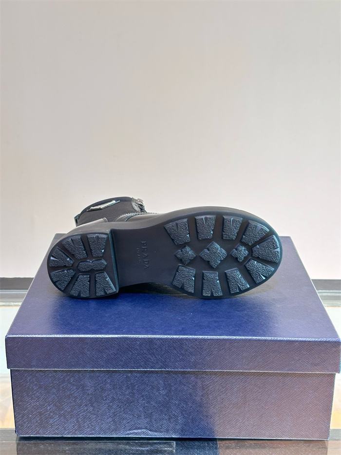 20250101214004/20241107183607_31b28511909b060aa3e839c3ee8b7d62_znry.jpg Array