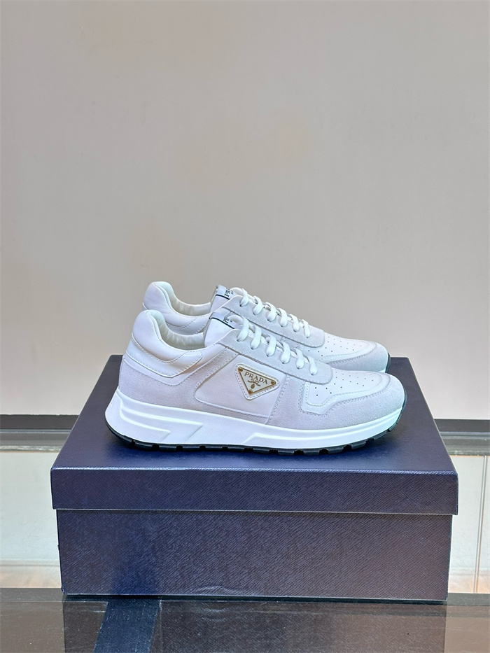 PRADA 프라다 남성용 스니커즈 P78680 2024/신상