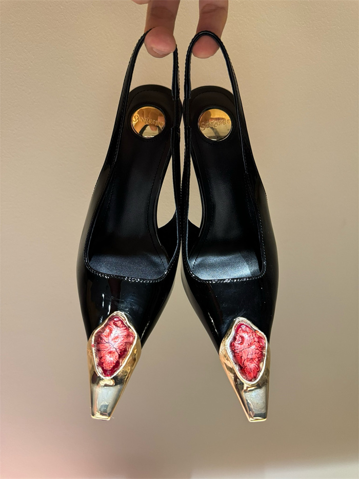 20250101214004/20241107184141_31b28511909b060aa3e839c3ee8b7d62_n9b2.jpg Array