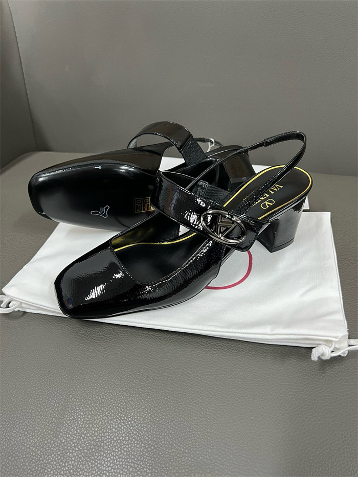 20250101214004/20241107185245_31b28511909b060aa3e839c3ee8b7d62_1q06.jpg Array