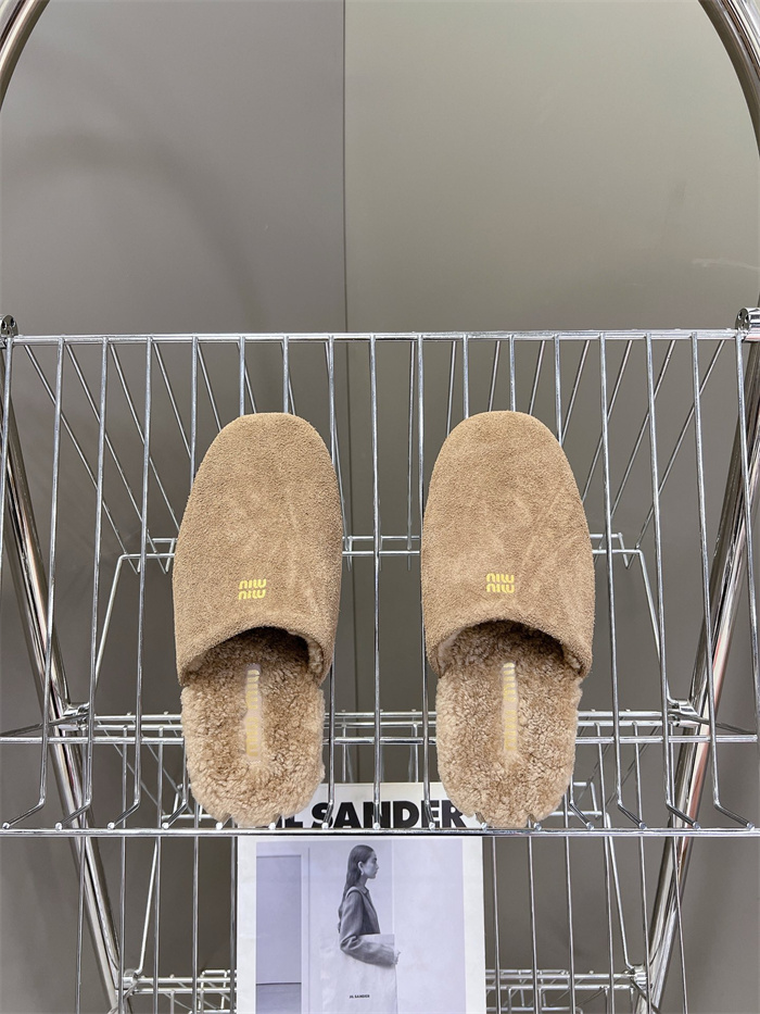 20250101214004/20241111005136_c328be28b072de9e51c8f80fe1c2926a_whtu.jpg Array