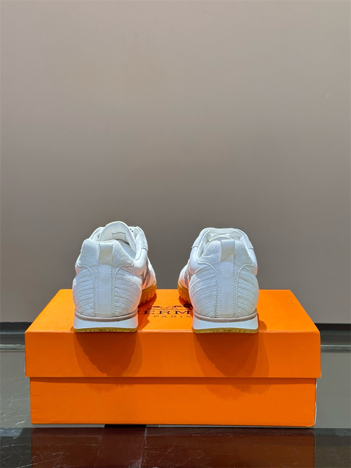 20250101214004/20241111005713_c328be28b072de9e51c8f80fe1c2926a_2xvp.jpg Array