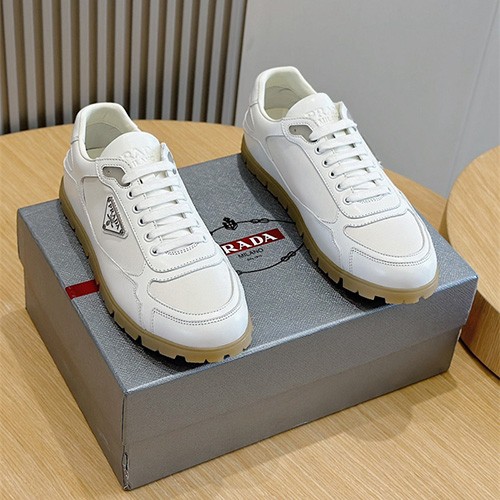 PRADA 프라다 남성용 스니커즈 P78689-1 2024/신상