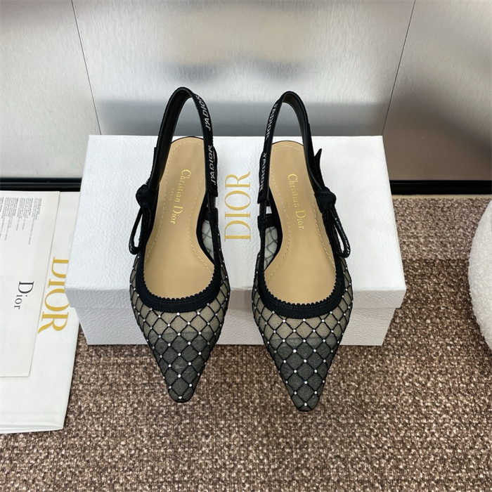 20250101214004/20241120184856_fa7e5489d2ad71f21bda35d799d86db2_072y.jpg Array