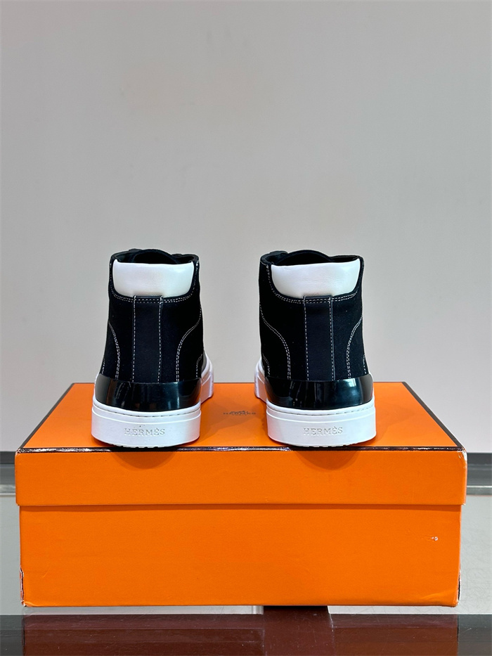 20250101214004/20241120191542_fa7e5489d2ad71f21bda35d799d86db2_5q39.jpg Array