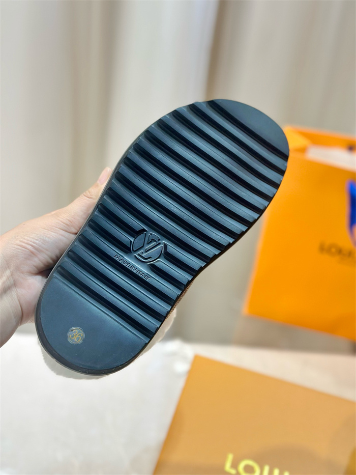 20250101214004/20241120193843_fa7e5489d2ad71f21bda35d799d86db2_nadd.jpg Array