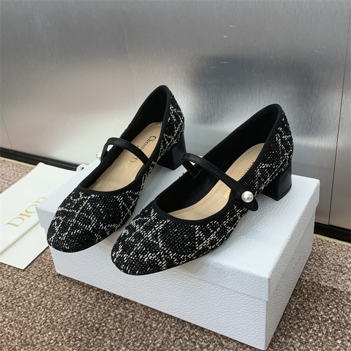 20250101214004/20241120200513_fa7e5489d2ad71f21bda35d799d86db2_jvgy.jpg Array