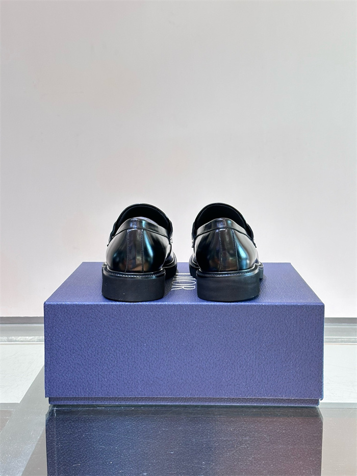 20250101214004/20241120201456_fa7e5489d2ad71f21bda35d799d86db2_y1nk.jpg Array