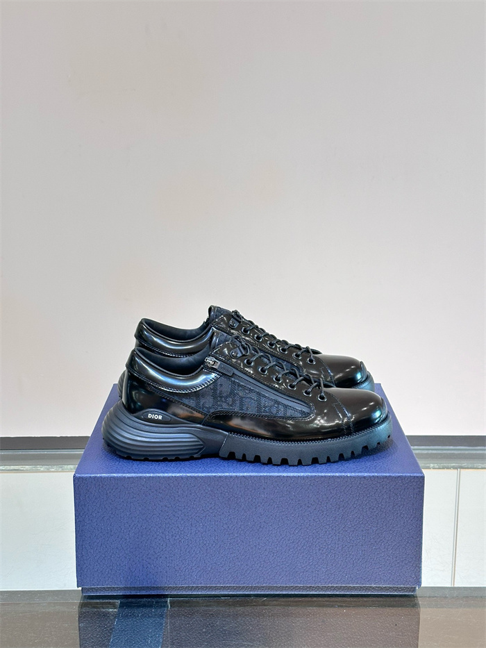 DIOR 디올 남성용 스니커즈 D66758-1 2024/신상