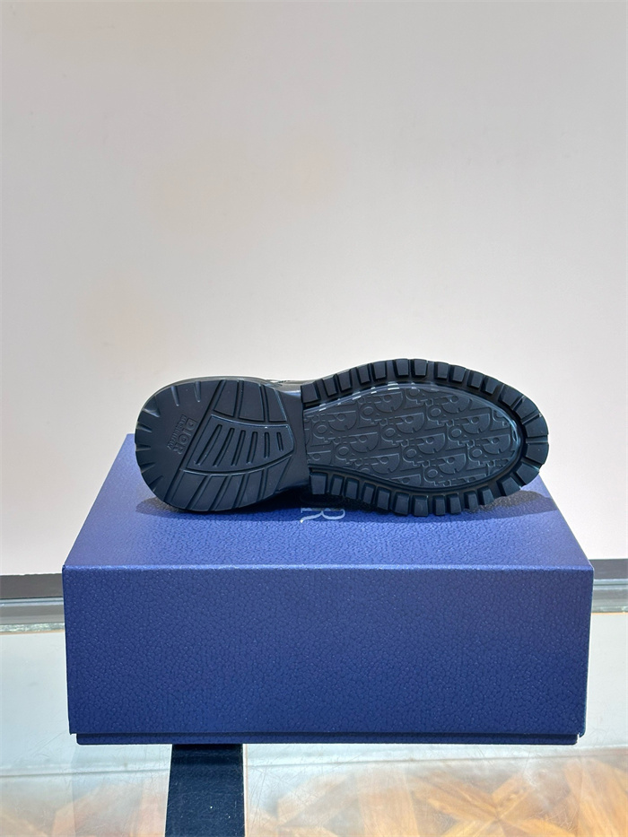 20250101214004/20241120202238_fa7e5489d2ad71f21bda35d799d86db2_e5md.jpg Array