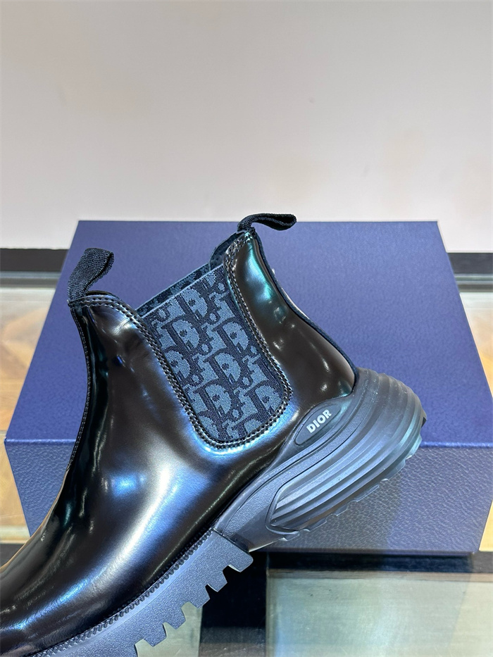 20250101214004/20241120202502_fa7e5489d2ad71f21bda35d799d86db2_pn8v.jpg Array