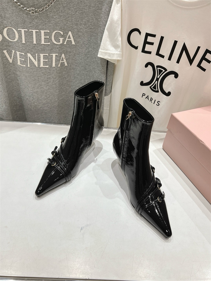 20250101214004/20241120205017_fa7e5489d2ad71f21bda35d799d86db2_xgmd.jpg Array