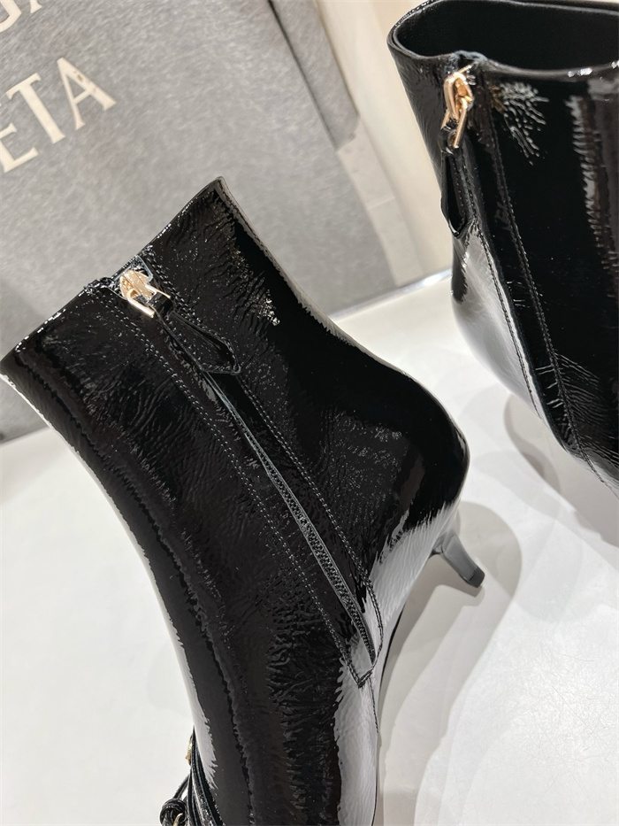 20250101214004/20241120205022_fa7e5489d2ad71f21bda35d799d86db2_0osj.jpg Array