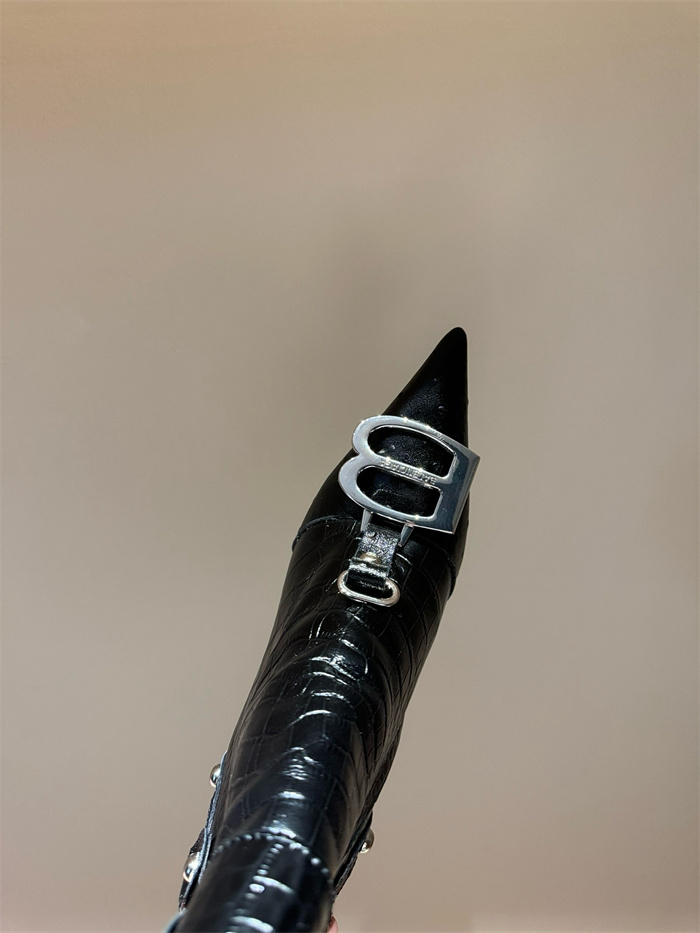 20250101214004/20241120221308_fa7e5489d2ad71f21bda35d799d86db2_tfwb.jpg Array