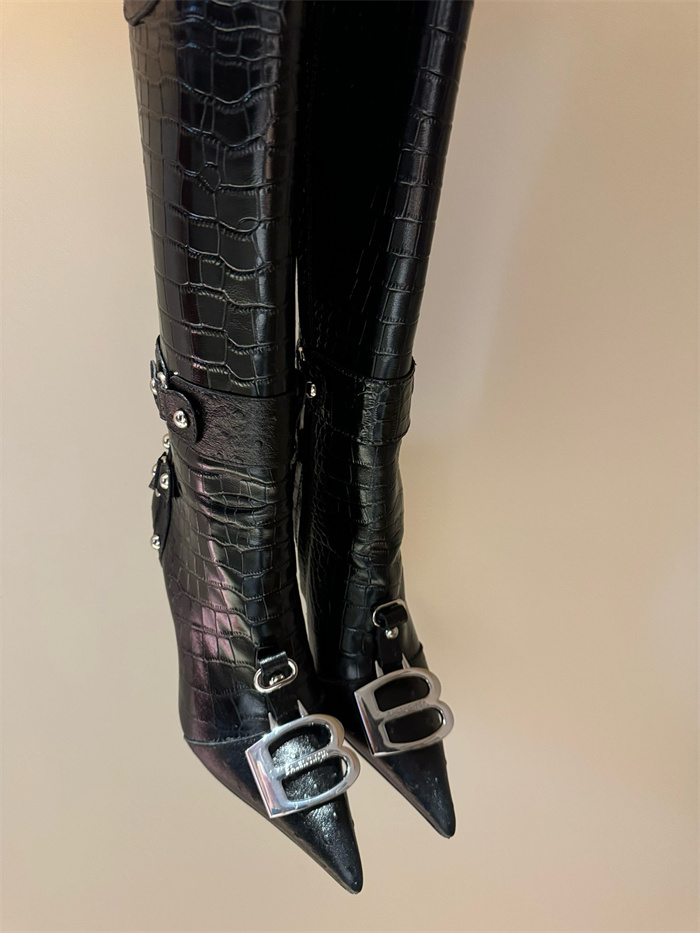 20250101214004/20241120221309_fa7e5489d2ad71f21bda35d799d86db2_xp1n.jpg Array