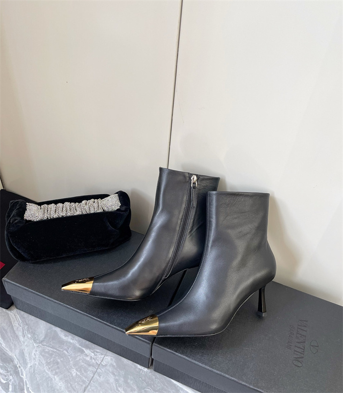 20250101214004/20241120222959_fa7e5489d2ad71f21bda35d799d86db2_tail.jpg Array