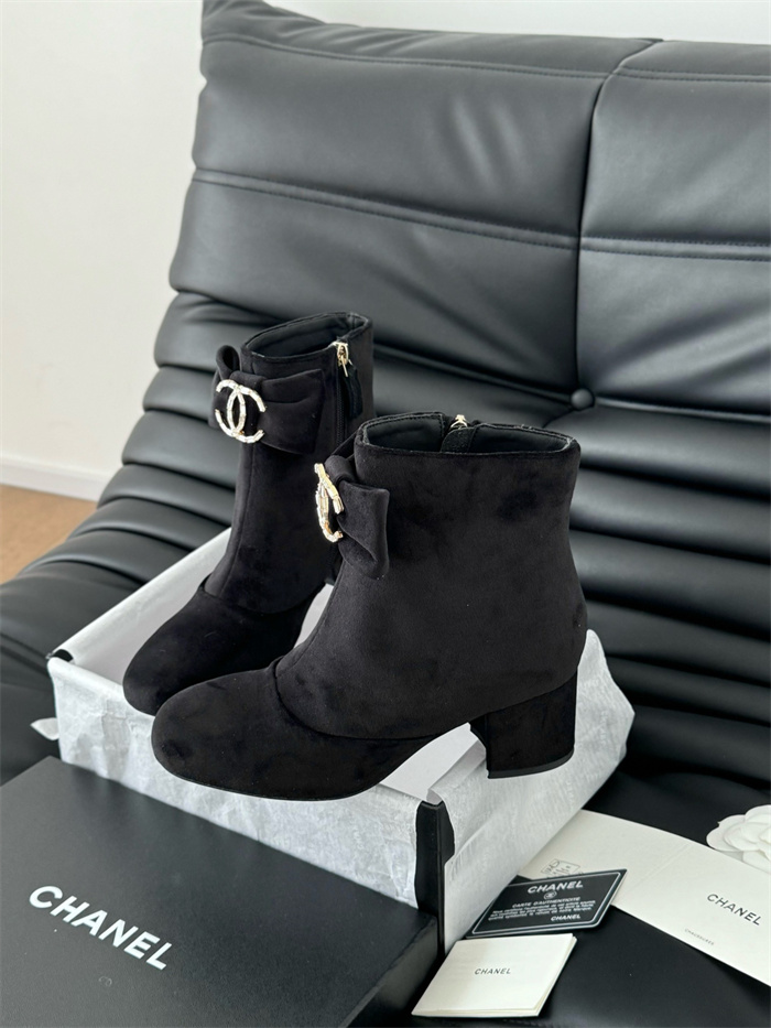 20250101214004/20241120231542_fa7e5489d2ad71f21bda35d799d86db2_cm8f.jpg Array