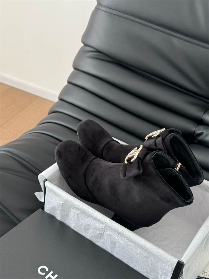 20250101214004/20241120231543_fa7e5489d2ad71f21bda35d799d86db2_lqzs.jpg Array