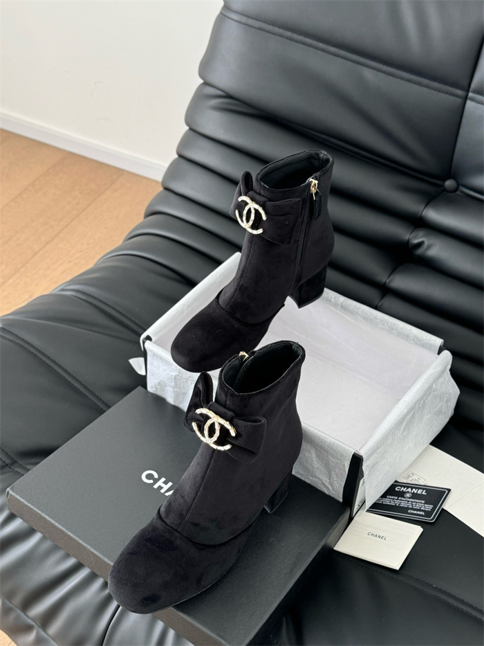 20250101214004/20241120231549_fa7e5489d2ad71f21bda35d799d86db2_5fu4.jpg Array