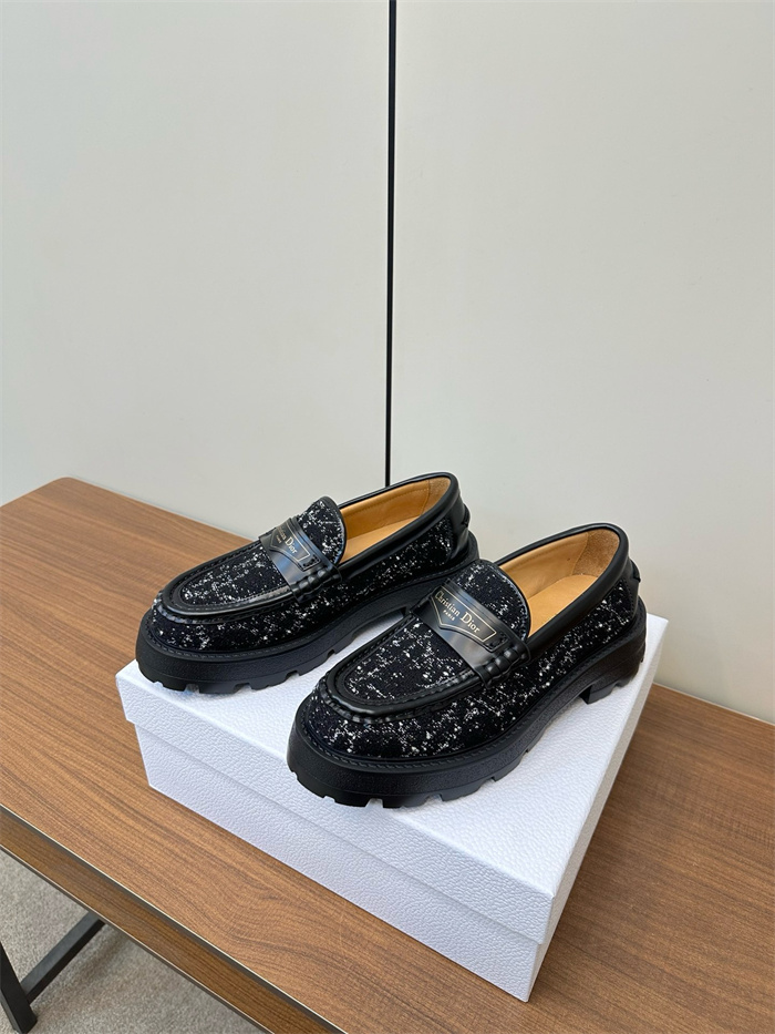 20250101214004/20241120232012_fa7e5489d2ad71f21bda35d799d86db2_u1pp.jpg Array