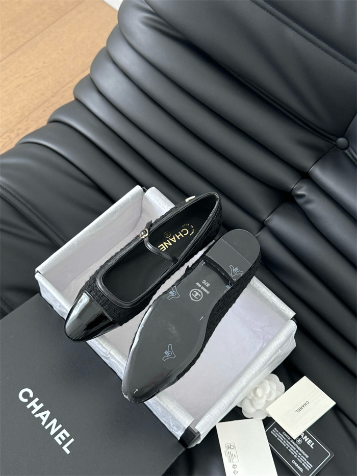 20250101214004/20241120233846_fa7e5489d2ad71f21bda35d799d86db2_jgdp.jpg Array