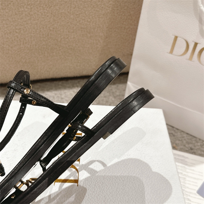 20250101214004/20241120234500_fa7e5489d2ad71f21bda35d799d86db2_6ki5.jpg Array