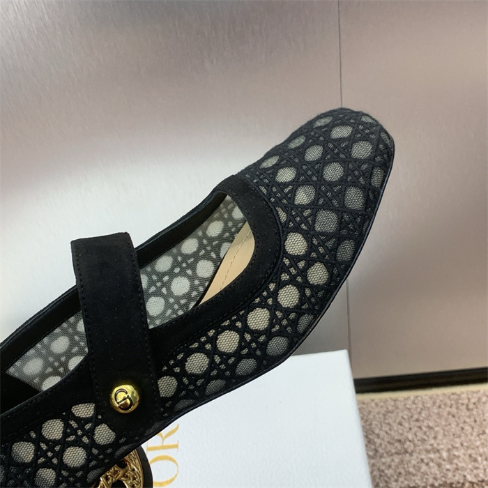 20250101214004/20241120234808_fa7e5489d2ad71f21bda35d799d86db2_eujs.jpg Array