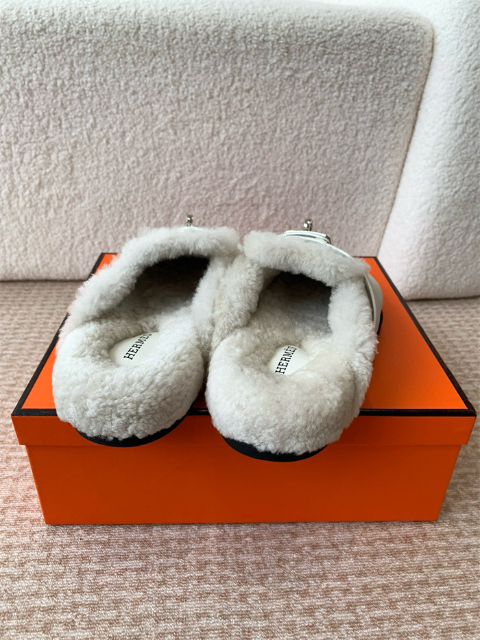 20250101214004/20241121214744_b064a0202d296b219d273f4ff47988cf_rzua.jpg Array