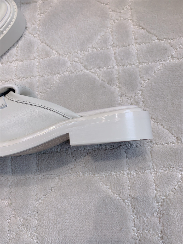 20250101214004/20241121222543_b064a0202d296b219d273f4ff47988cf_rwrj.jpg Array